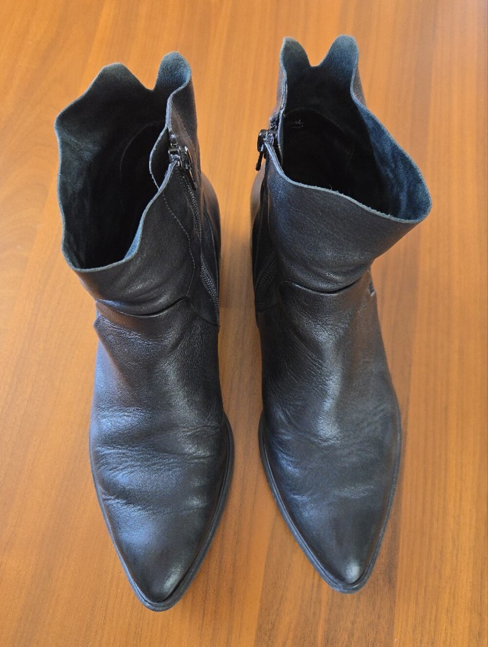 Paul Green Trey Black Leather Pointed Toe Ankle Boots